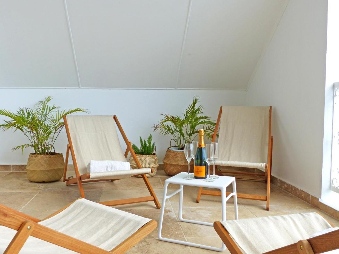 La Boheme, Residence De 5 Appartements Avec Piscine, Vue Ocean, Petite Ile Экстерьер фото